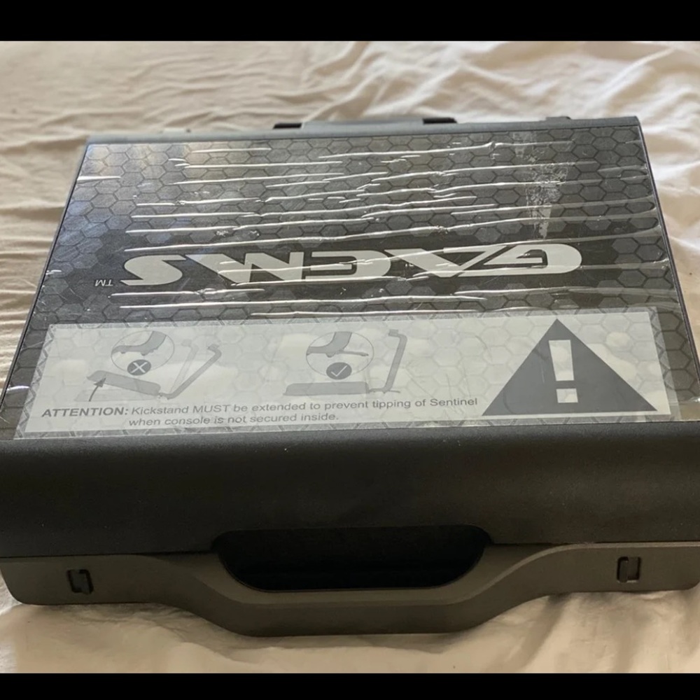 Gaems Sentinal Gaming Case